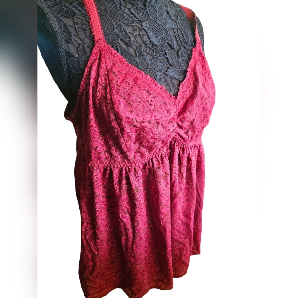 TORRID lingerie size 3 Cranberry color